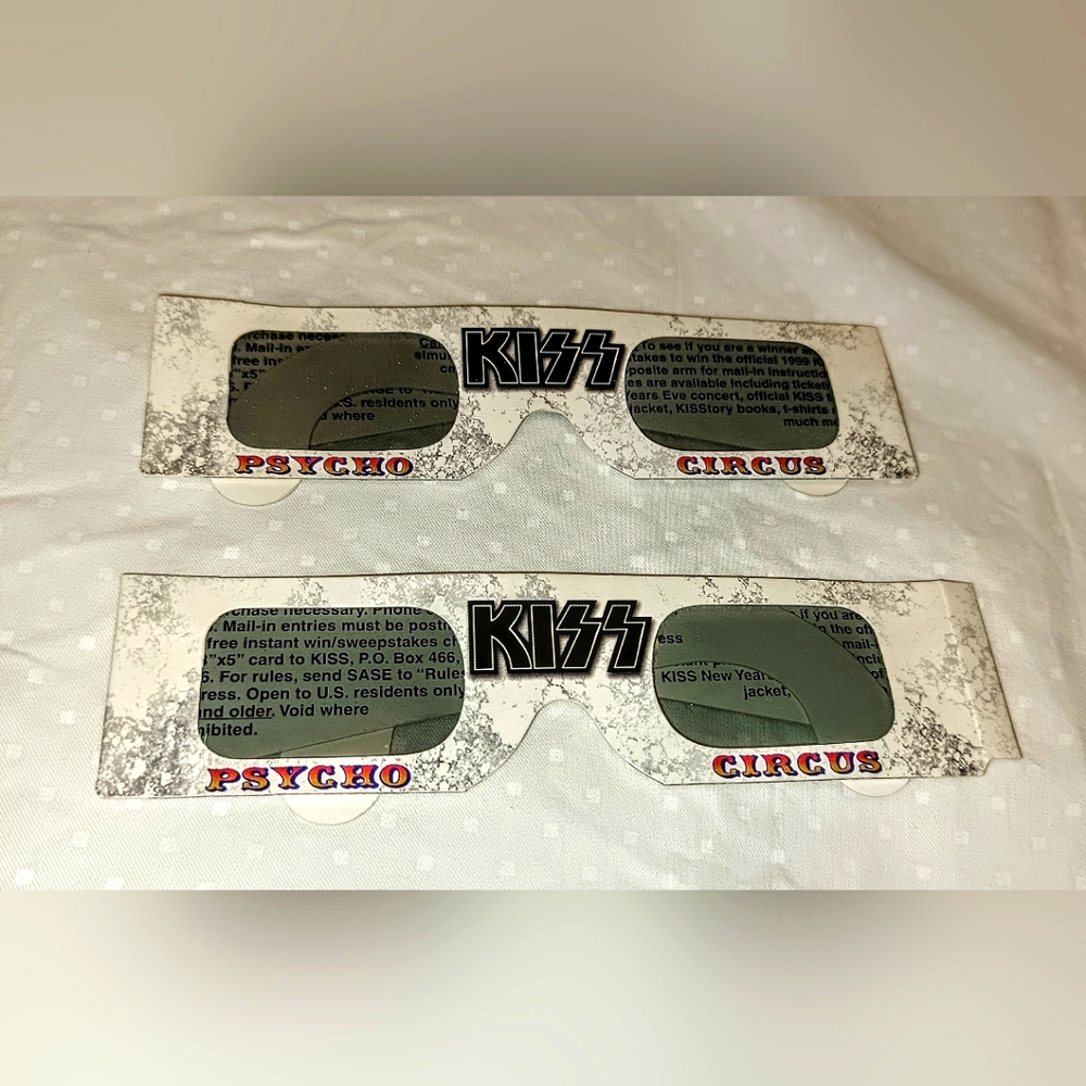 TWO PAIR Vintage KISS Psycho Circus 3D Glasses with band logo and portraits